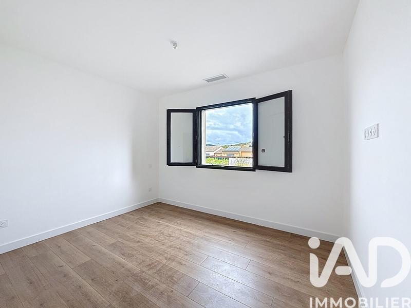 Maison - 102 m² - 4 pièces