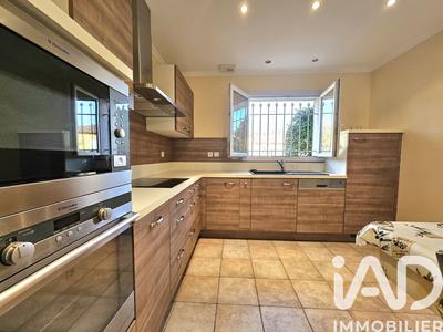 Maison - 91 m² - 4 pièces