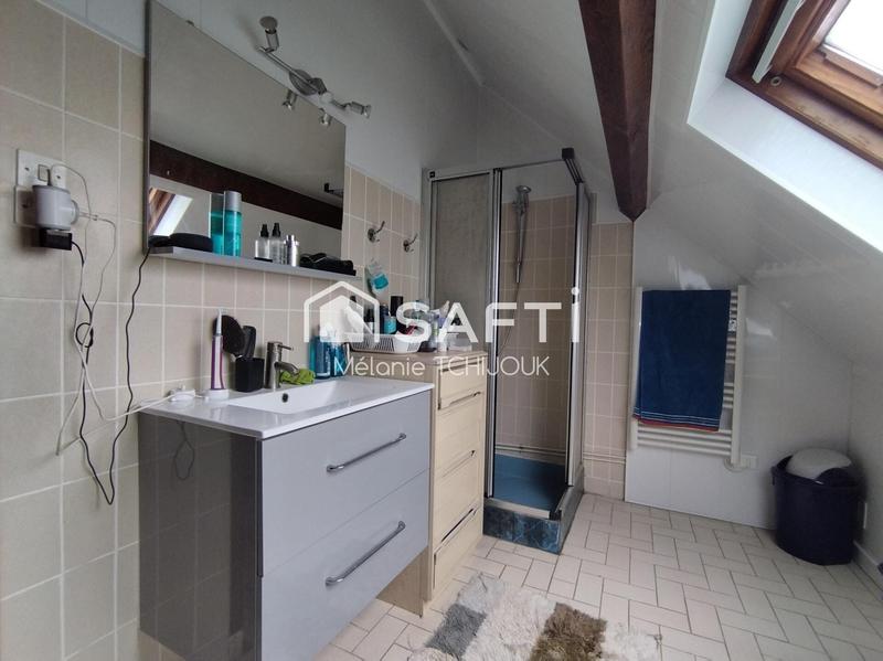 Maison - 180 m² - 7 pièces