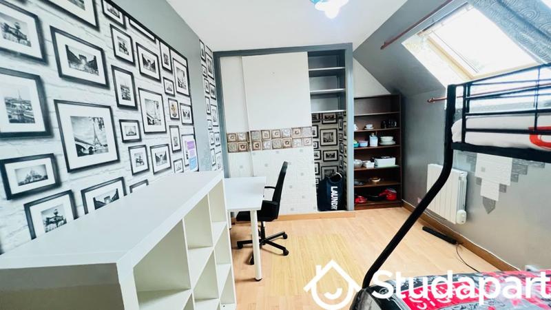 Chambre - 14 m² - 1 pièce