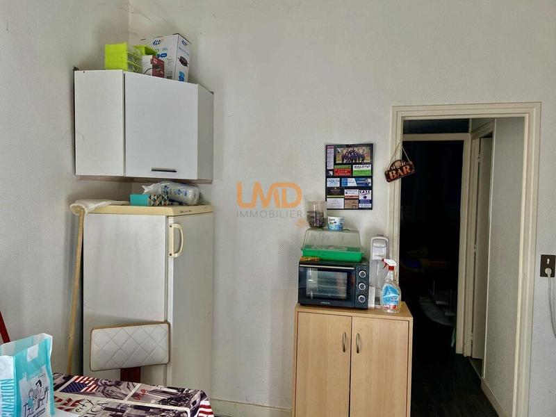 Maison - 180 m² - 11 pièces