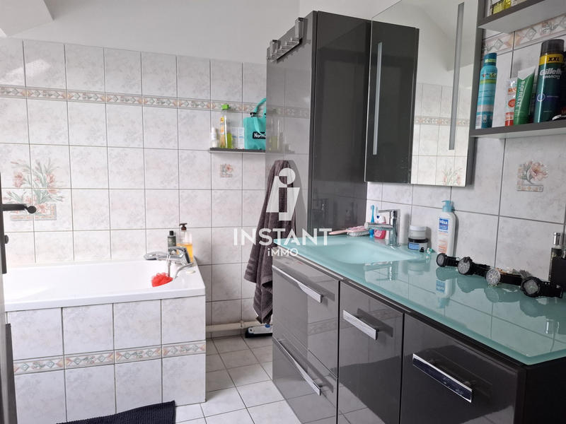 Maison - 92 m² - 4 pièces