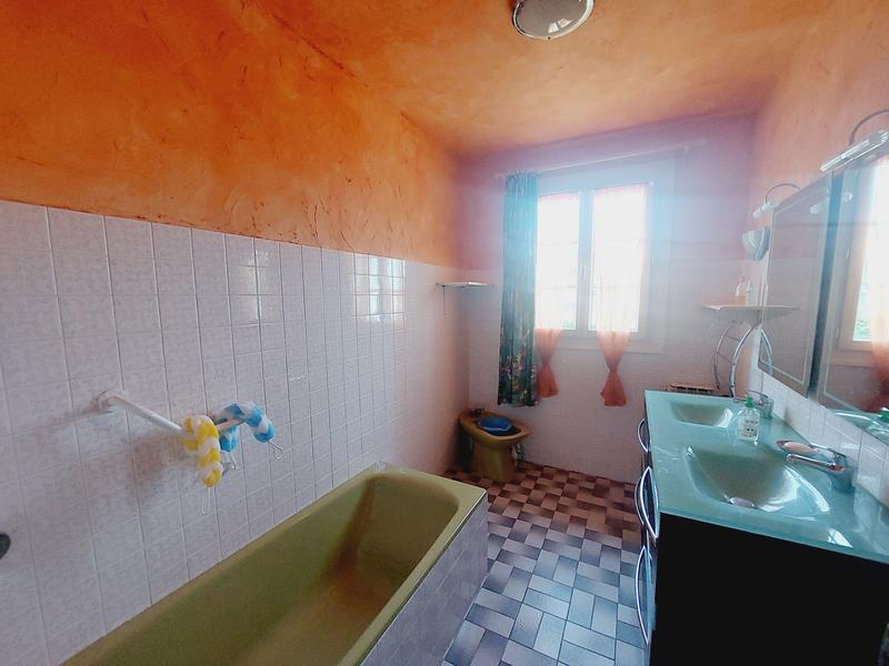 Maison - 190 m² - 7 pièces