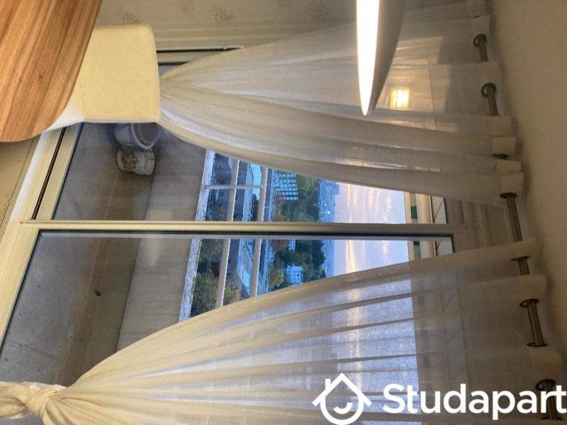 Chambre - 38 m² - 1 pièce