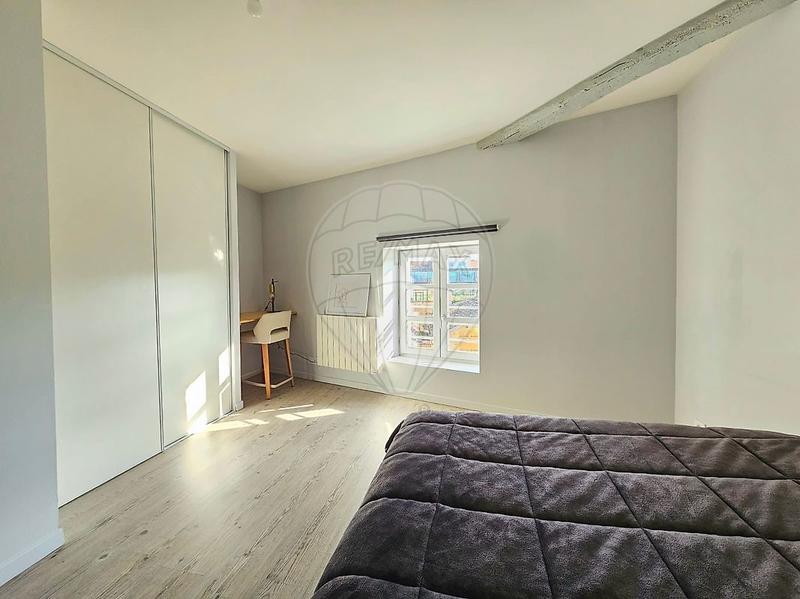 Appartement - 84 m² - 4 pièces