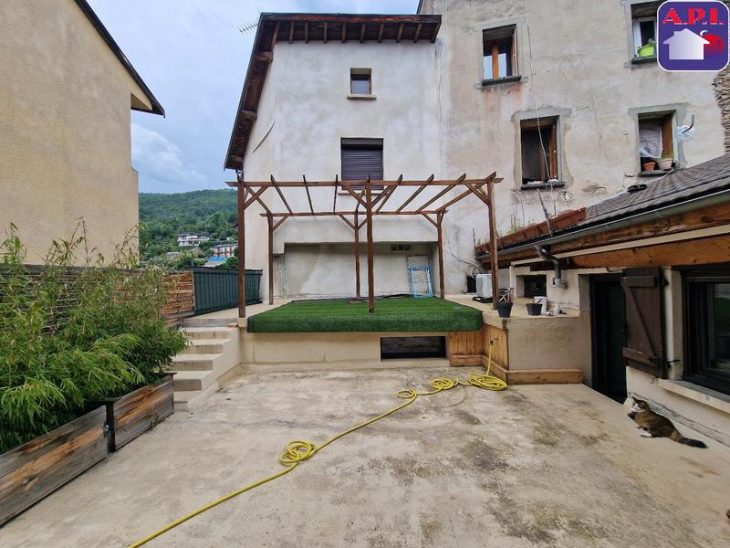 Maison - 91 m² - 4 pièces