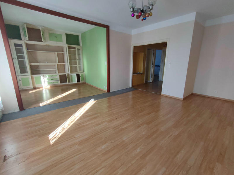 Maison - 190 m² - 8 pièces