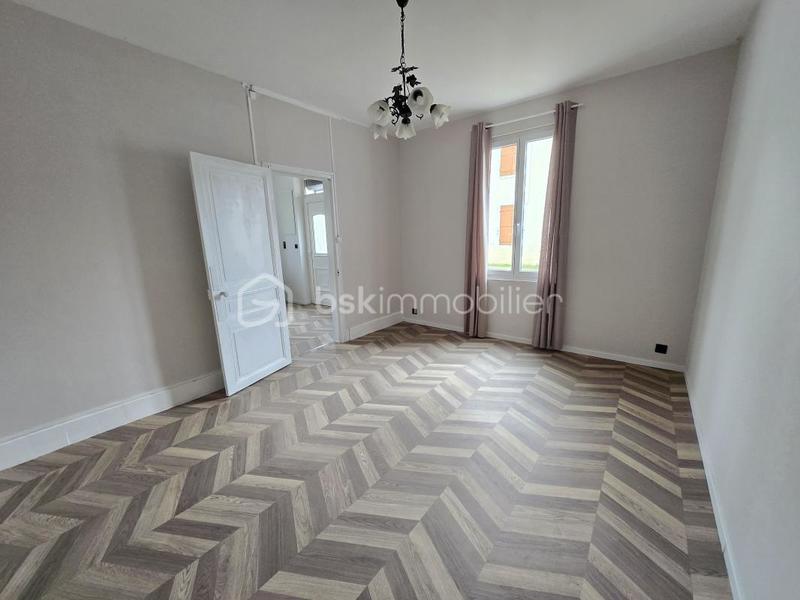 Maison de ville - 79 m² - 4 pièces