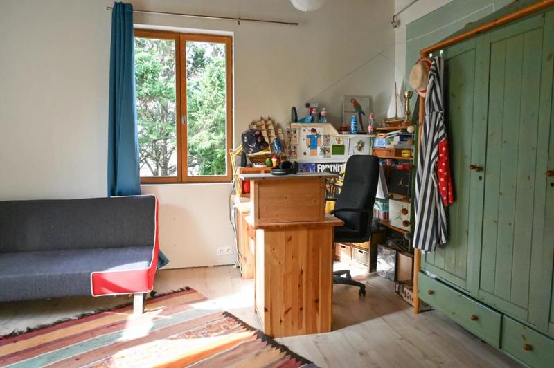 Maison - 143 m² - 7 pièces