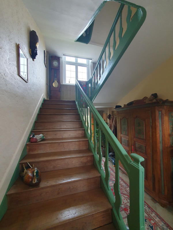 Maison - 327 m² - 12 pièces
