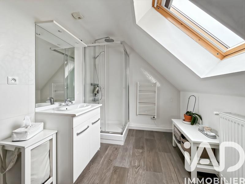 Maison - 108 m² - 5 pièces