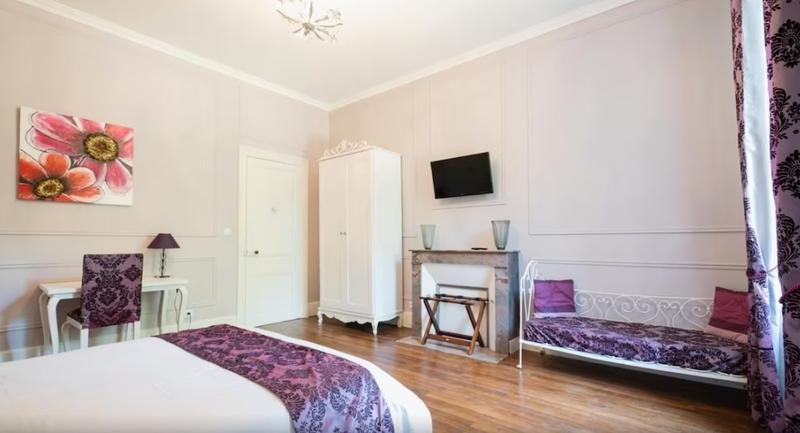 Manoir - 1 500 m² - 25 pièces