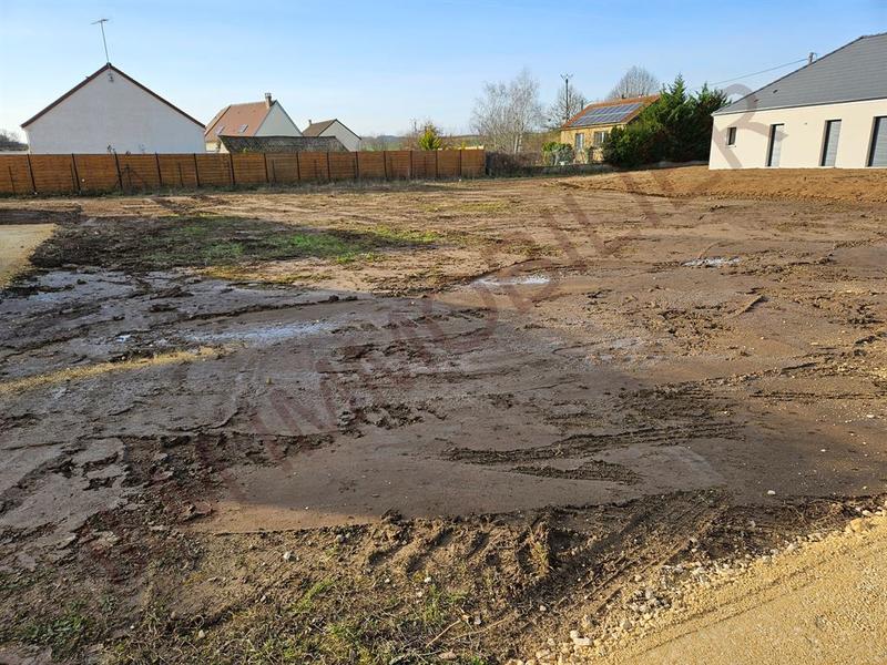 Terrain constructible - 855 m²