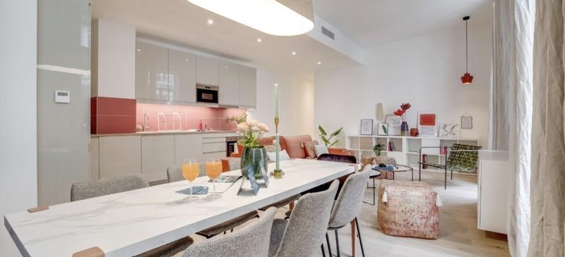 Appartement - 217 m² - 4 pièces