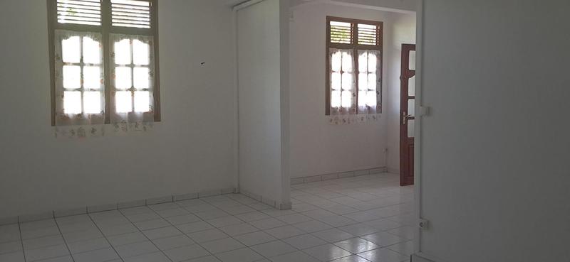 Maison - 184 m² - 7 pièces