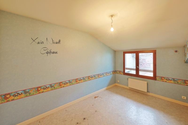 Maison - 373 m² - 8 pièces