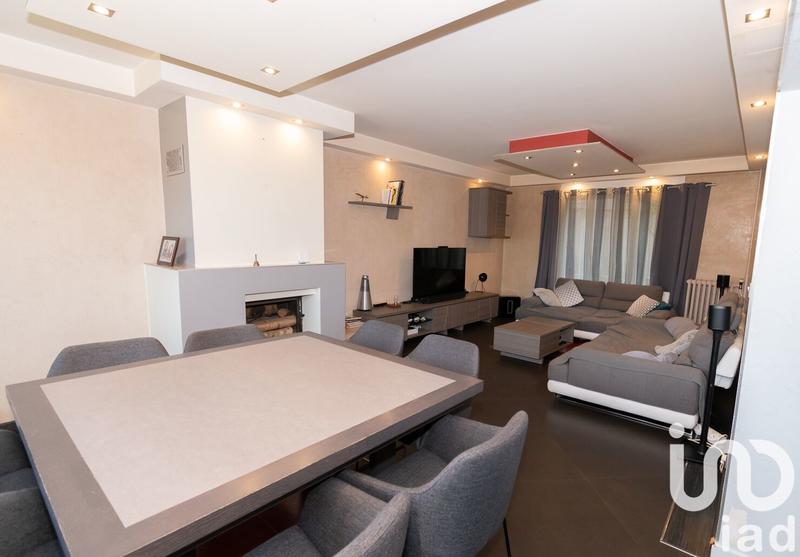 Maison - 142 m² - 6 pièces