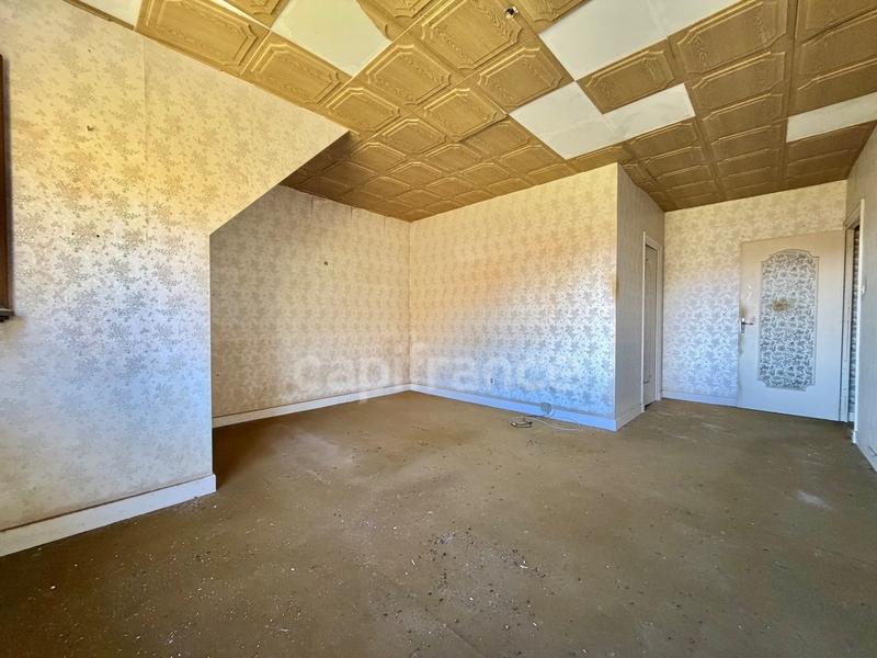 Maison - 185 m² - 6 pièces