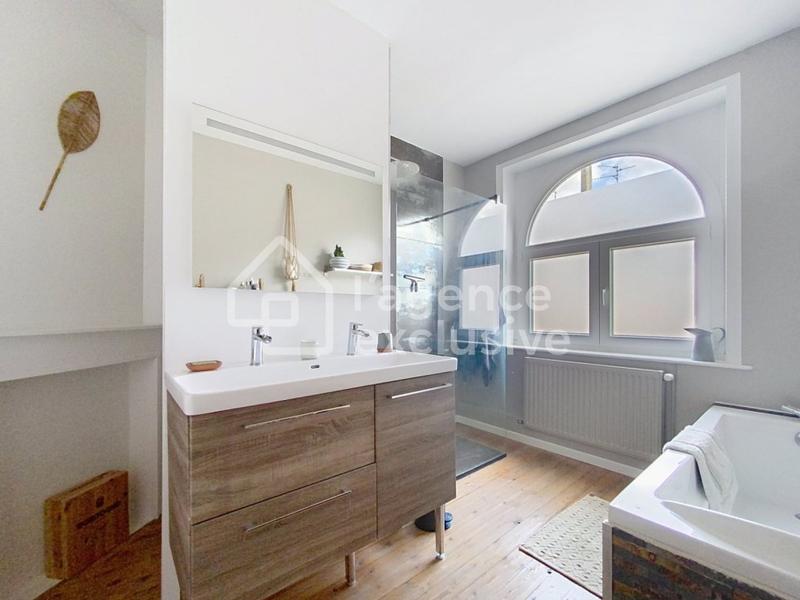 Maison - 115 m² - 4 pièces