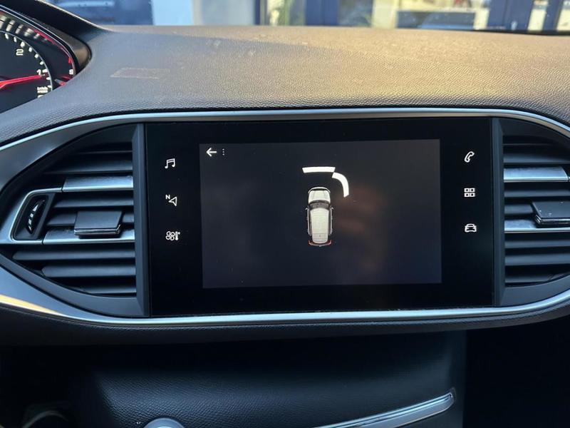 Peugeot 308 II BlueHDi 130 Active Eat8