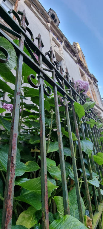 Demeure - 400 m² - 10 pièces