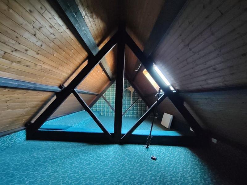 Maison - 224 m² - 7 pièces