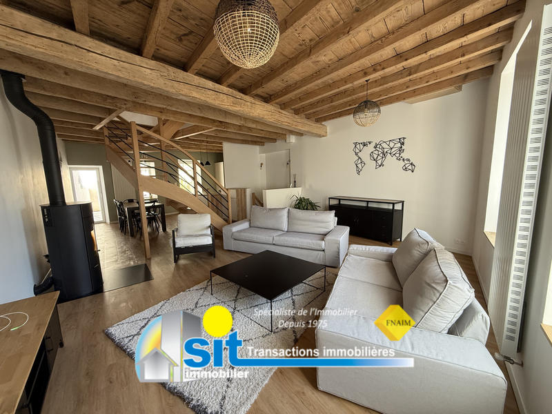 Maison - 122 m² - 6 pièces