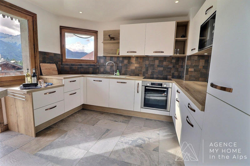 Appartement - 75 m² - 5 pièces