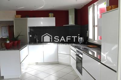 Maison - 178 m² - 5 pièces