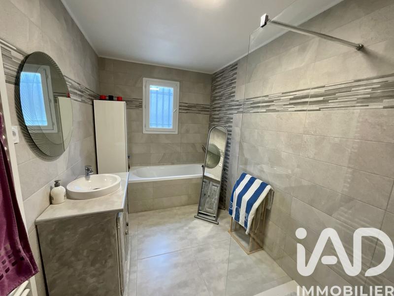 Maison - 102 m² - 4 pièces