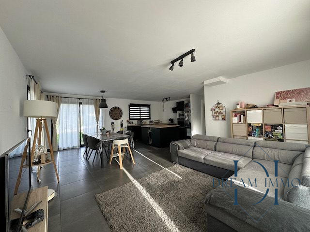 Maison contemporaine - 109 m² - 5 pièces