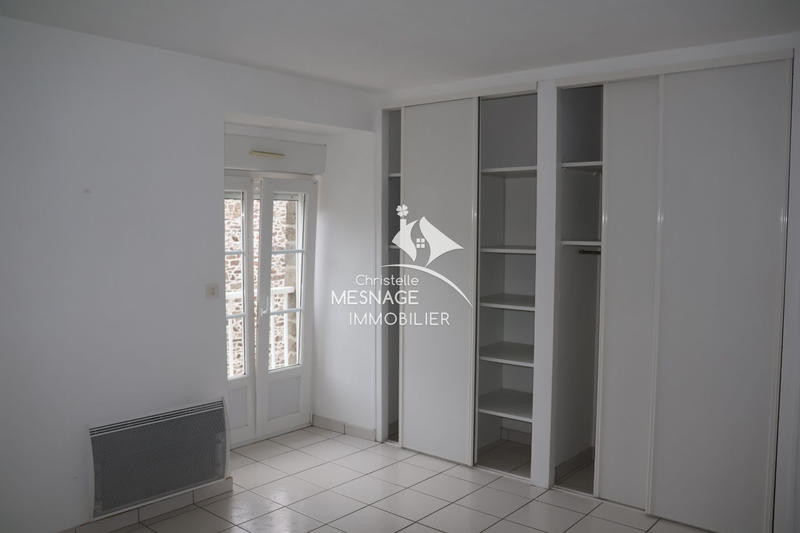 Maison - 93 m² - 4 pièces