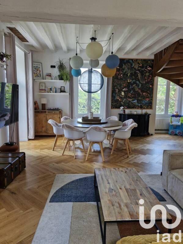 Maison - 192 m² - 6 pièces