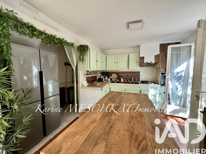 Maison - 135 m² - 6 pièces