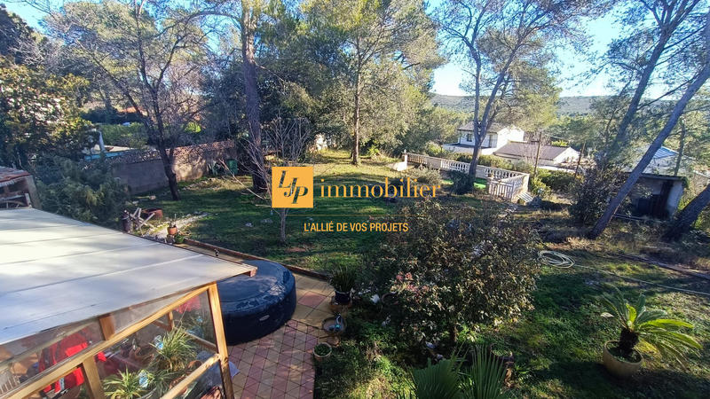 Villa - 177 m² - 6 pièces