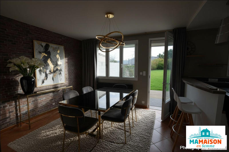 Maison - 83 m² - 5 pièces