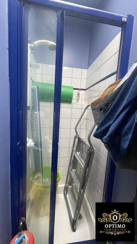 Local d'activités - 80 m² - 4 pièces