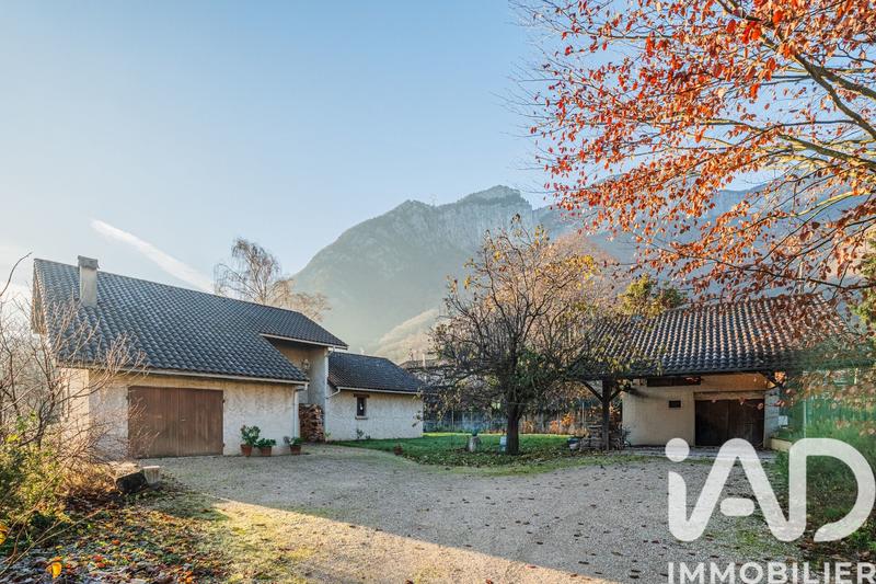 Maison - 145 m² - 5 pièces