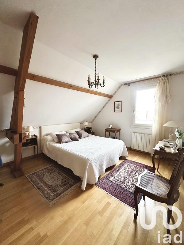 Maison - 146 m² - 8 pièces