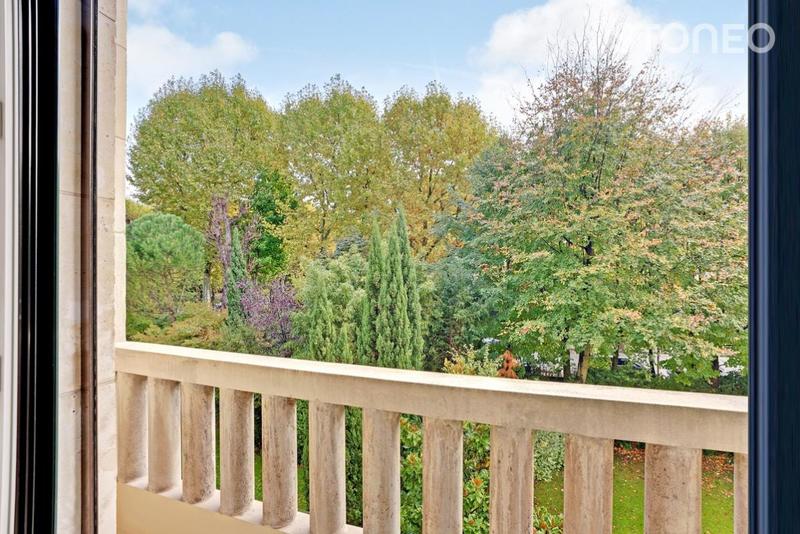 Appartement ancien - 147 m² - 6 pièces