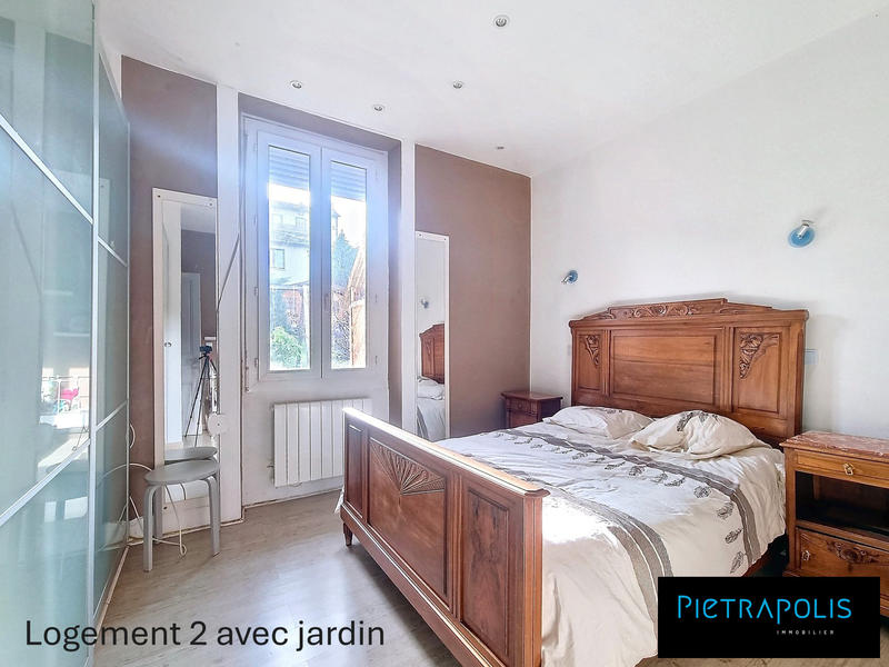 Maison - 493 m² - 10 pièces