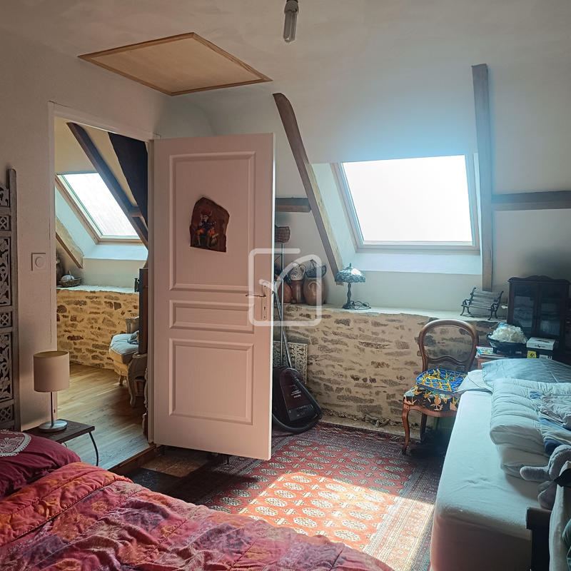 Propriété - 161 m² - 6 pièces