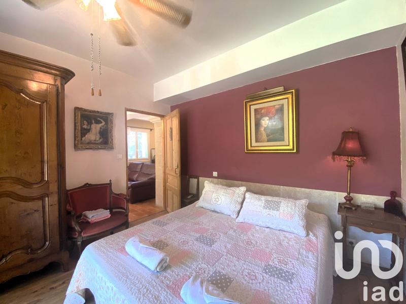 Maison - 256 m² - 9 pièces