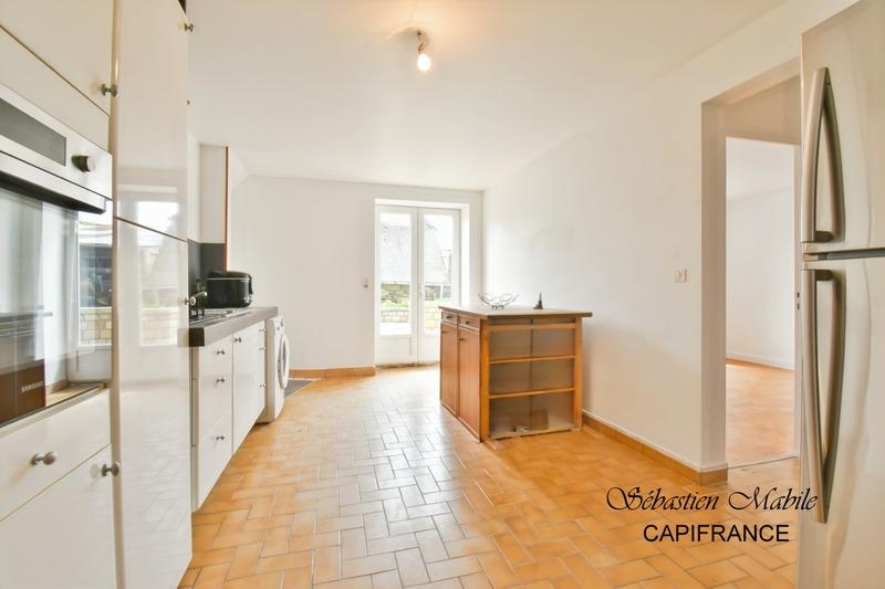 Maison - 196 m² - 8 pièces