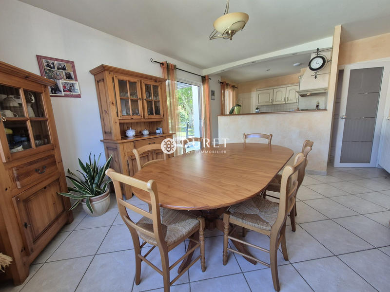 Maison traditionnelle - 125 m² - 4 pièces