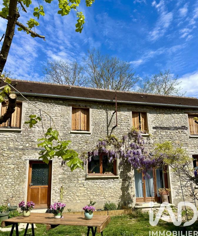 Maison - 102 m² - 5 pièces