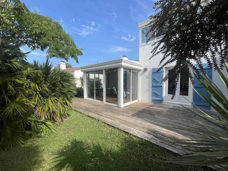 Maison - 132 m² - 8 pièces