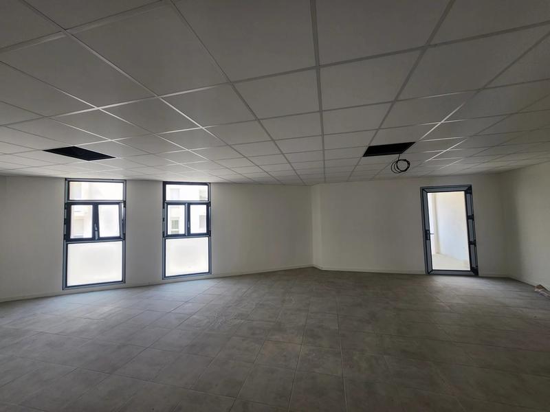 Bureau - 445 m² - 5 pièces