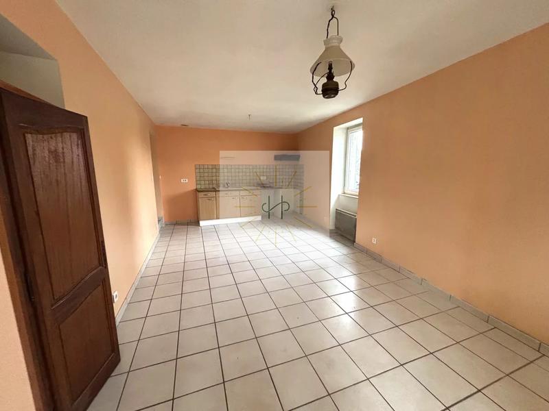 Maison - 176 m² - 10 pièces