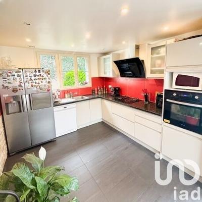 Maison - 150 m² - 5 pièces